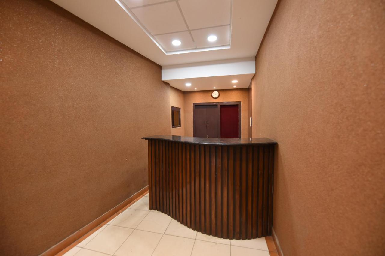 Hotel Mayur Горакпур Екстериор снимка